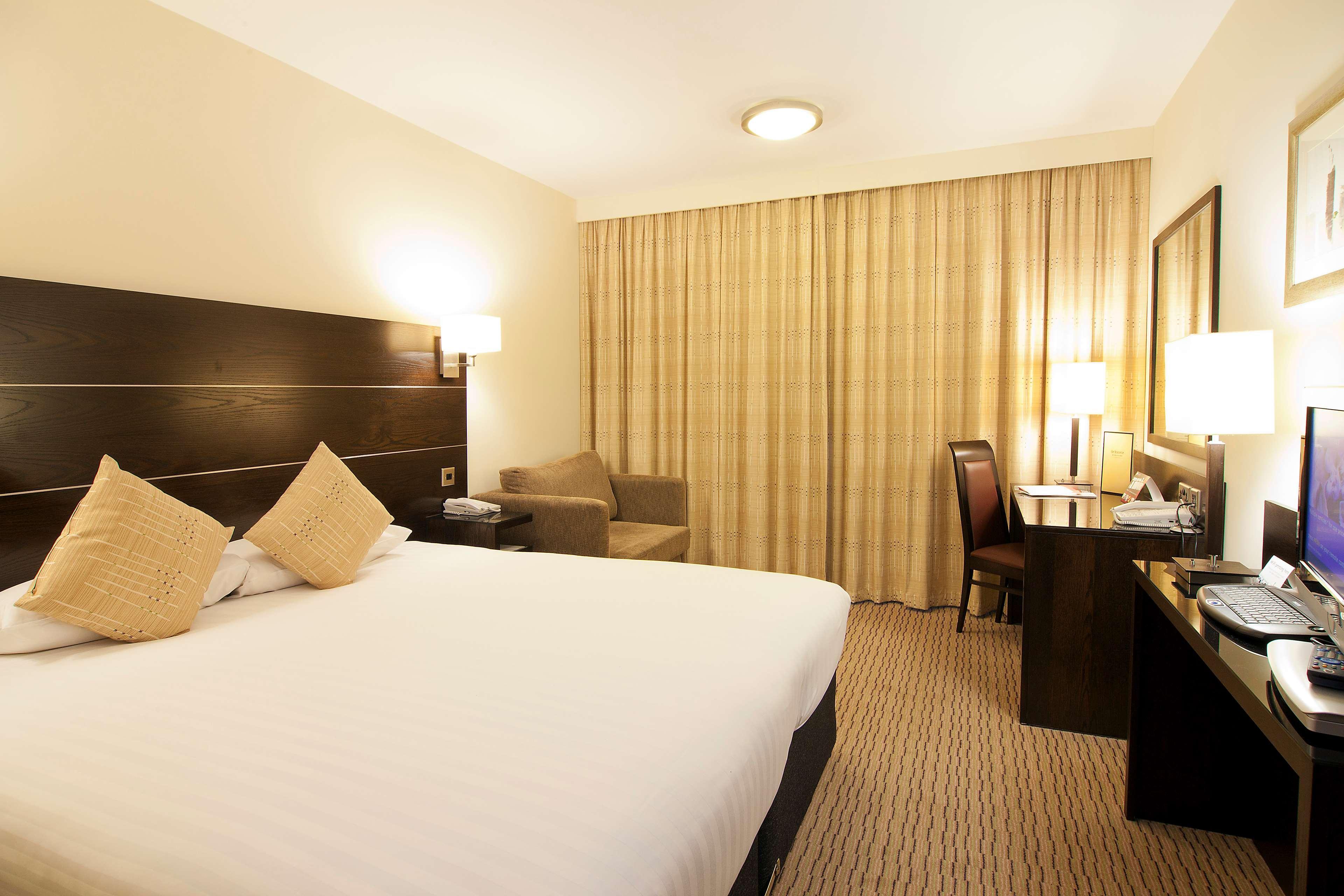 Hotel Doubletree By Hilton London Heathrow Airport Hounslow Zimmer foto